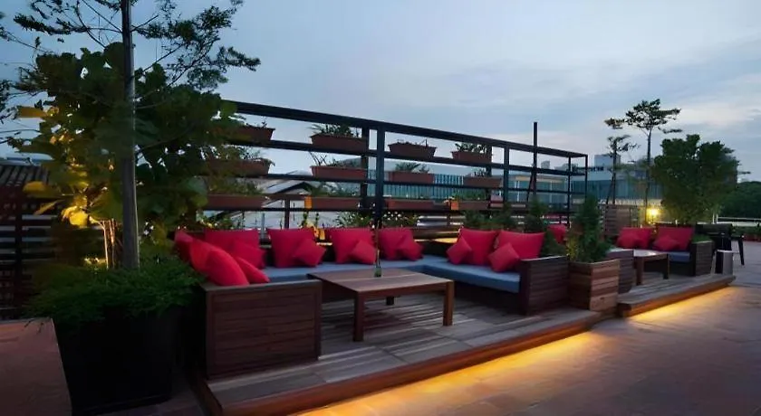 The Chambers Hotel George Town 2*,  Malezja